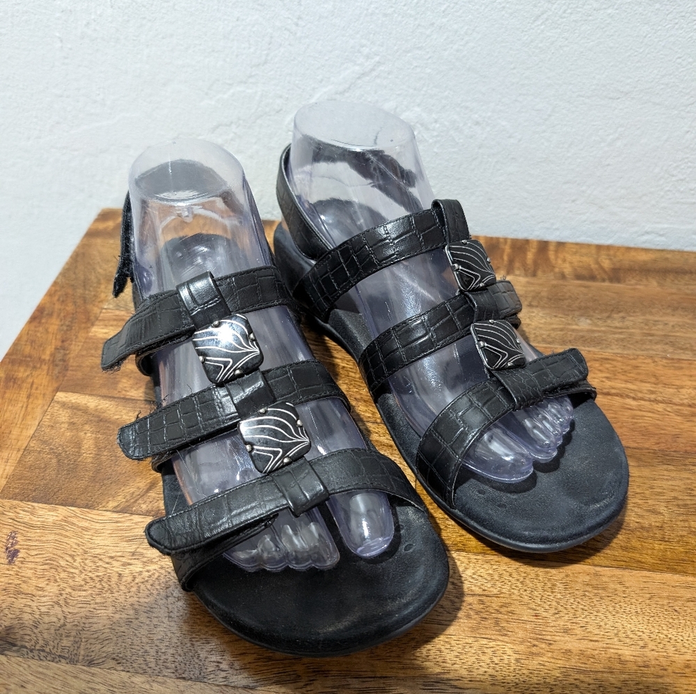 Vionic Amber Black Sandal size 7 - Picture 2 of 7